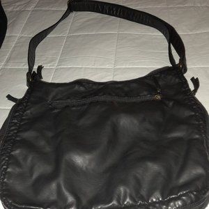 Ladies Leather Cross Body Bag,.